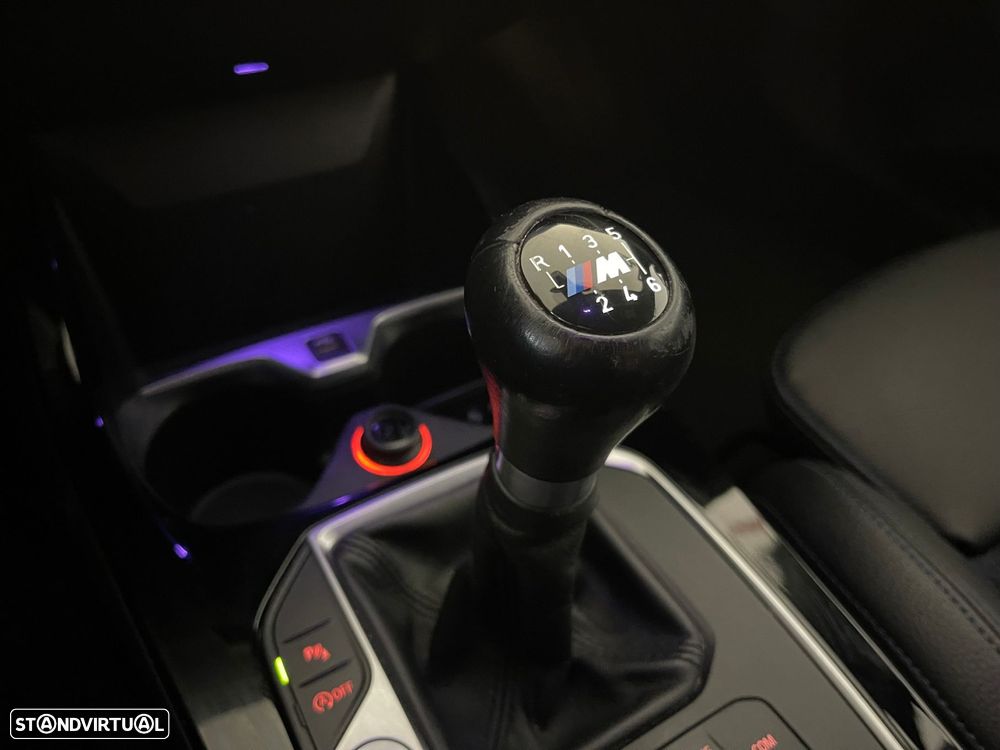 BMW 116 d Pack Desportivo M - 32
