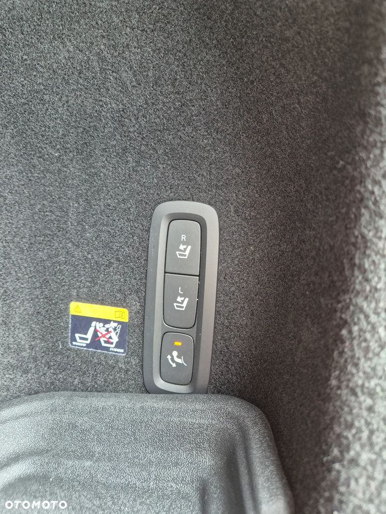 Volvo V60 D4 SCR Inscription - 22