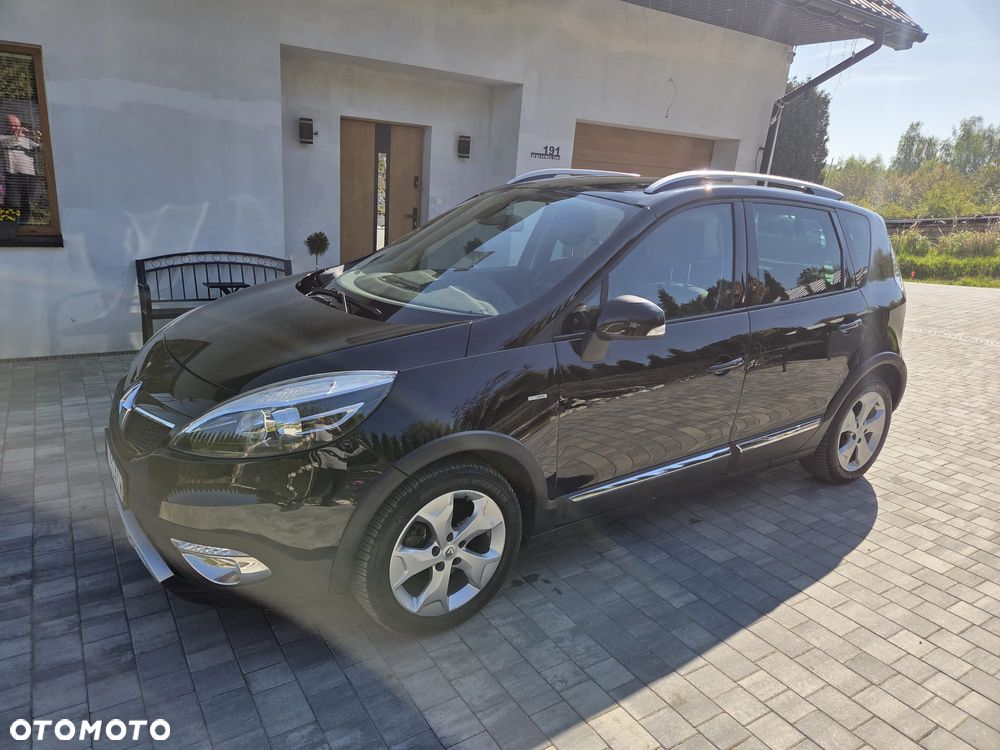 Renault Scenic Energy dCi 130 S&S Xmod Bose Edition - 28