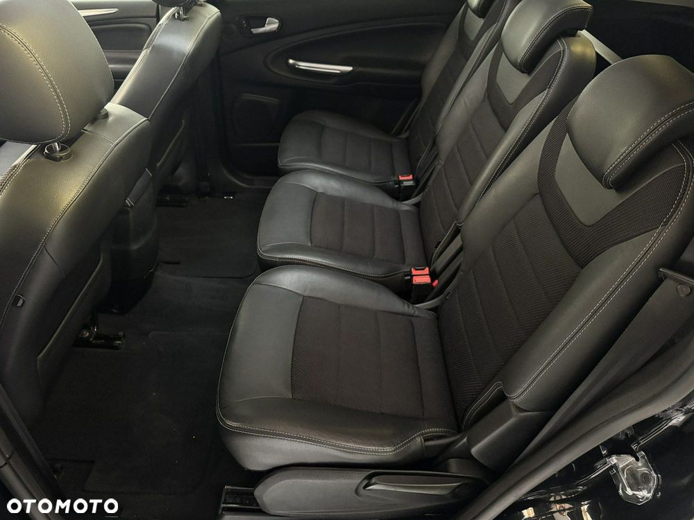 Ford S-Max 2.0 TDCi DPF Titanium X - 21