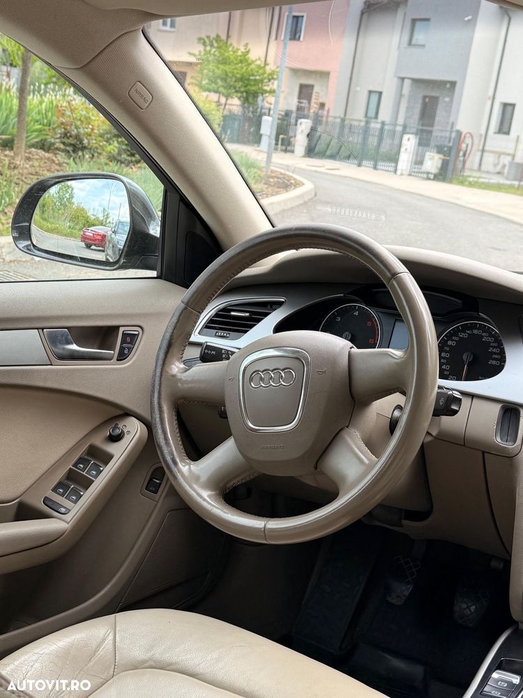 Audi A4 Limuzina 2.0 TDI - 6