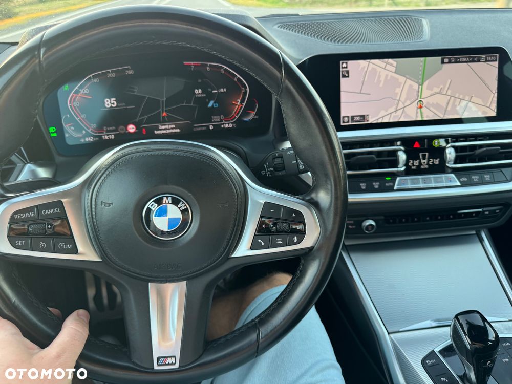 BMW Seria 3 318i M Sport sport - 32