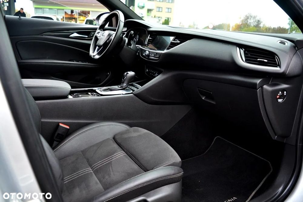 Opel Insignia 2.0 CDTI Business Elegance S&S - 29