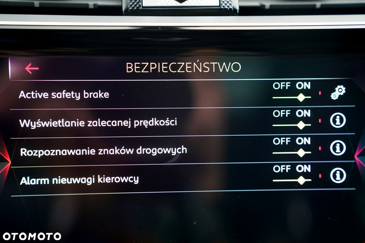 DS Automobiles DS 7 Crossback - 39