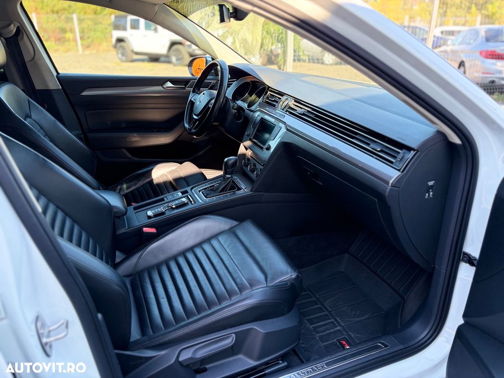 Volkswagen Passat Alltrack 2.0 TDI SCR 4Motion DSG - 29