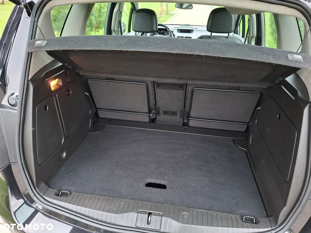 Opel Meriva 1.4 T Cosmo - 24