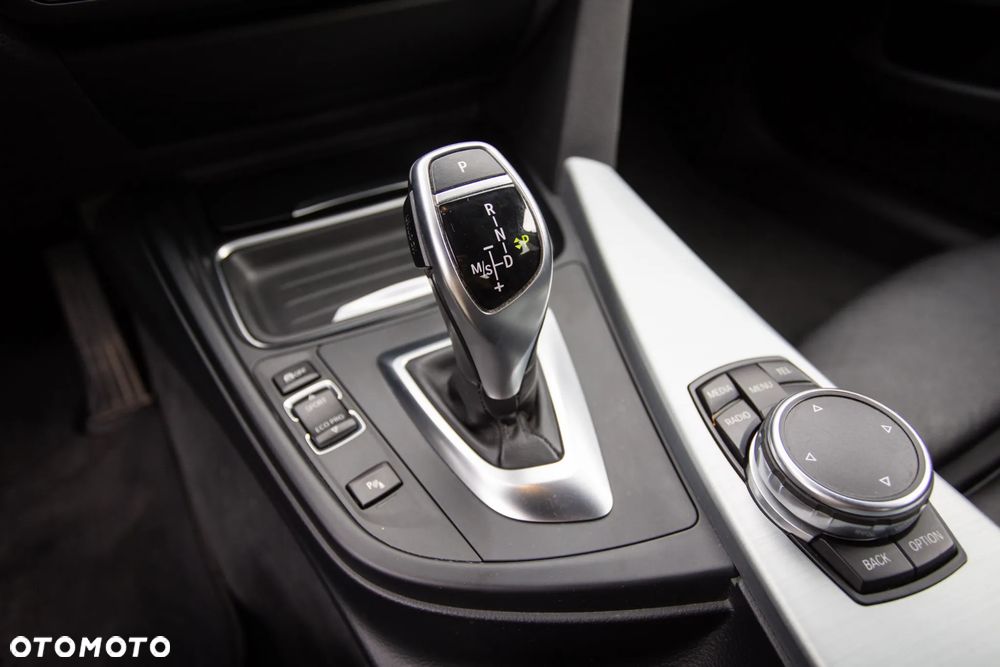 BMW Seria 4 420i Sport-Aut Sport Line - 35