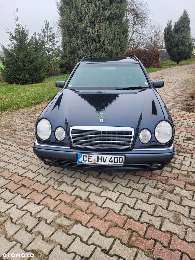 Mercedes-Benz Klasa E 430 T Elegance - 3