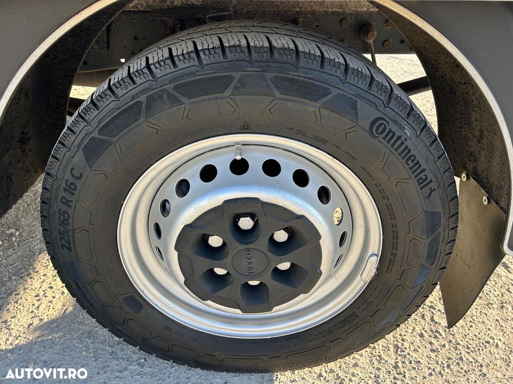 Iveco Daily AUTOMAT DOKA 6 LOCURI - 37