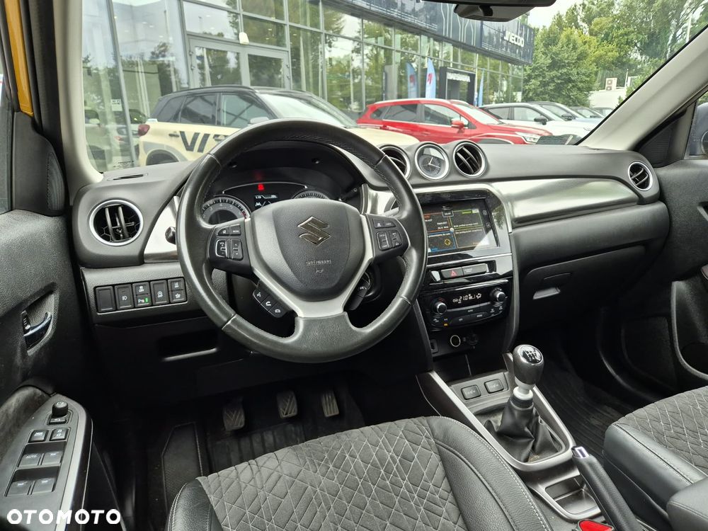 Suzuki Vitara 1.4 Boosterjet SHVS Elegance 2WD - 6