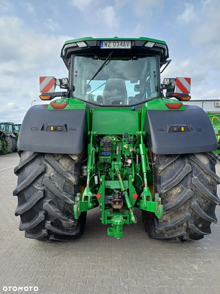 John Deere 8R310 - 5