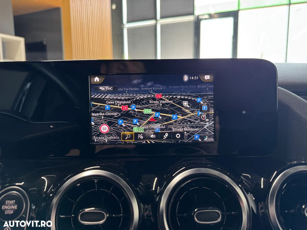 Mercedes-Benz GLA 180 d Aut. - 19