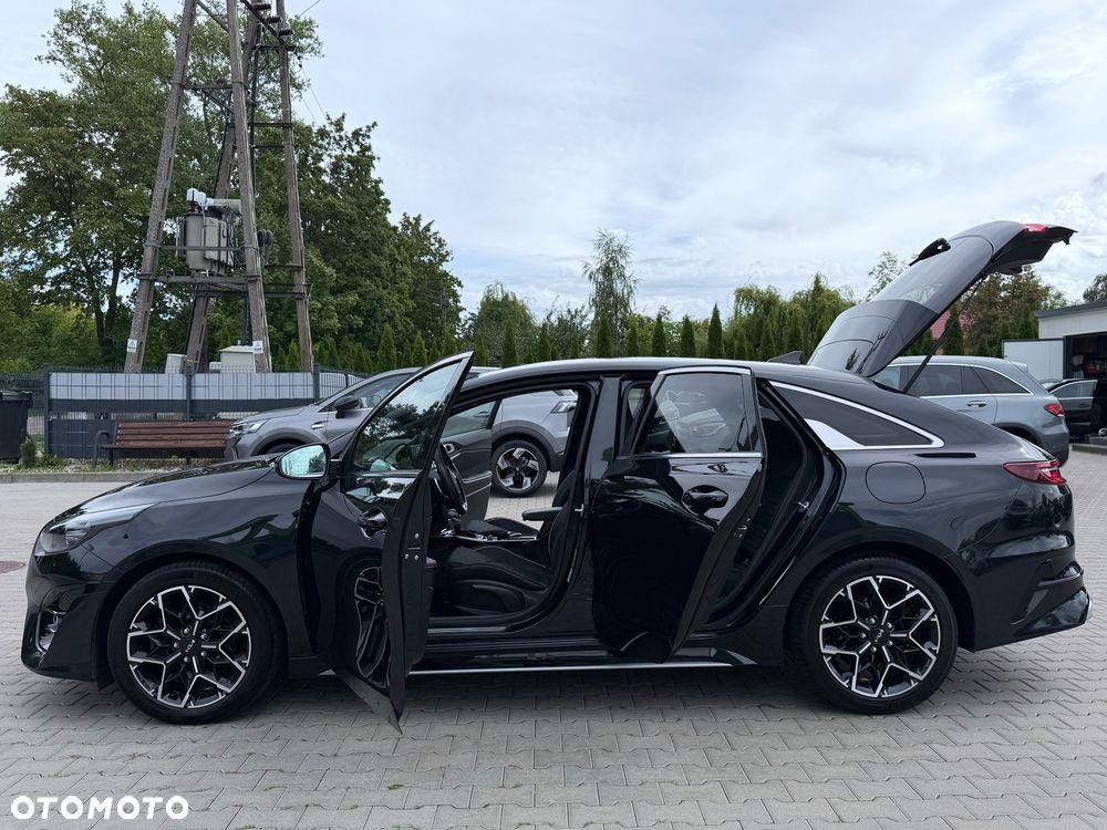 Kia ProCeed 1.5 T-GDI DCT7 OPF GT LINE - 18