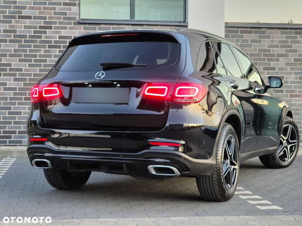 Mercedes-Benz GLC 220 d 4Matic 9G-TRONIC AMG Line - 9