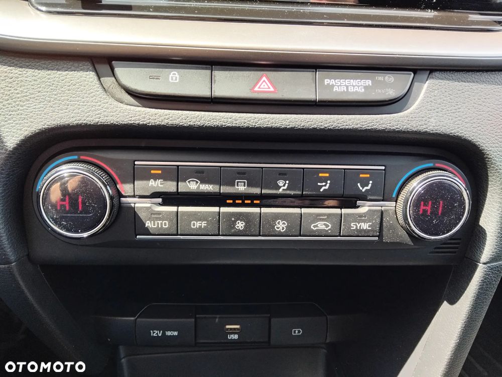 Kia XCeed 1.5 T-GDI M DCT - 13