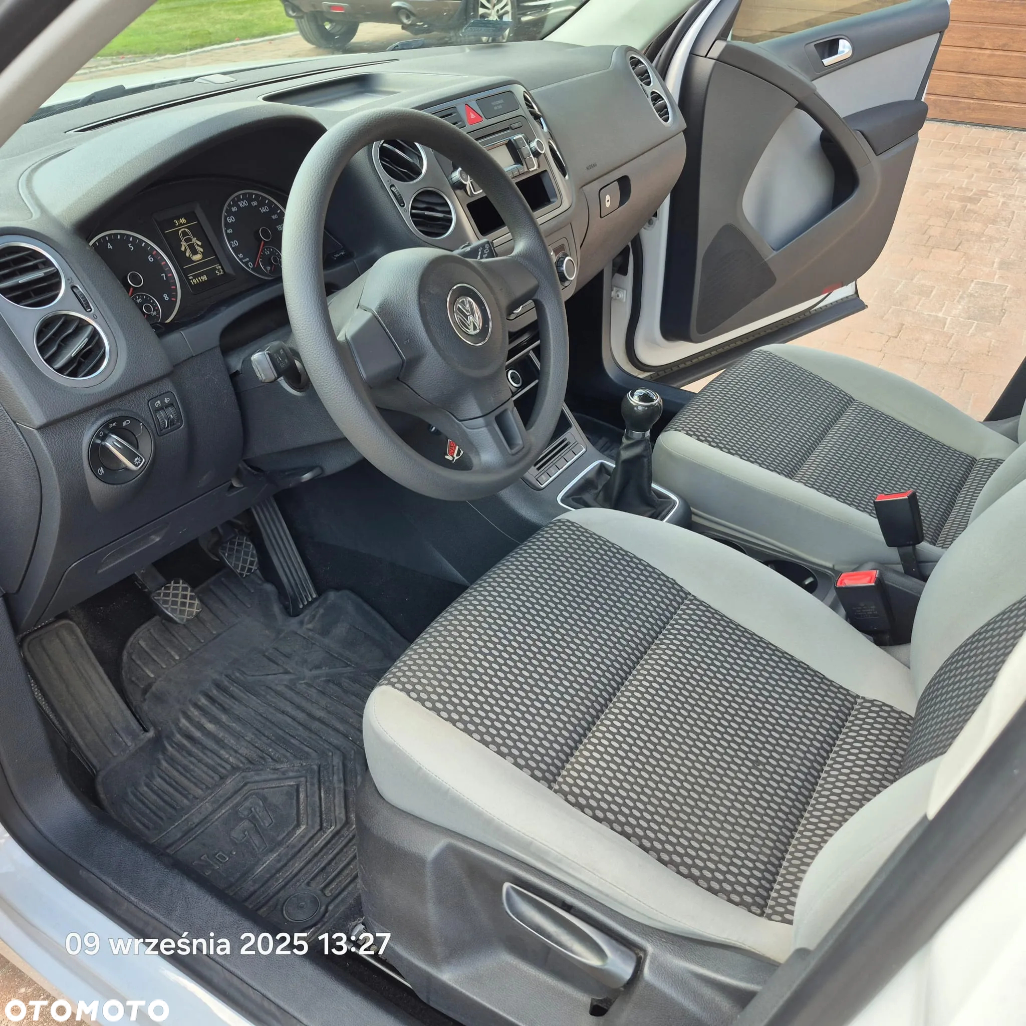 Volkswagen Tiguan 1.4 TSI Trend&Fun - 13