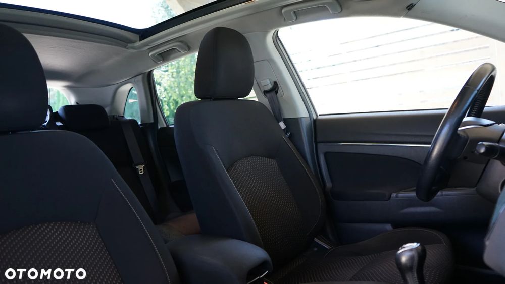 Mitsubishi ASX 1.6 Blue Sky Edition - 35