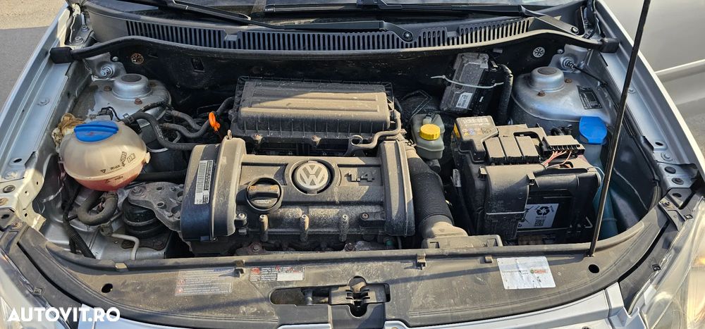 Volkswagen Polo 1.4 Comfortline - 8