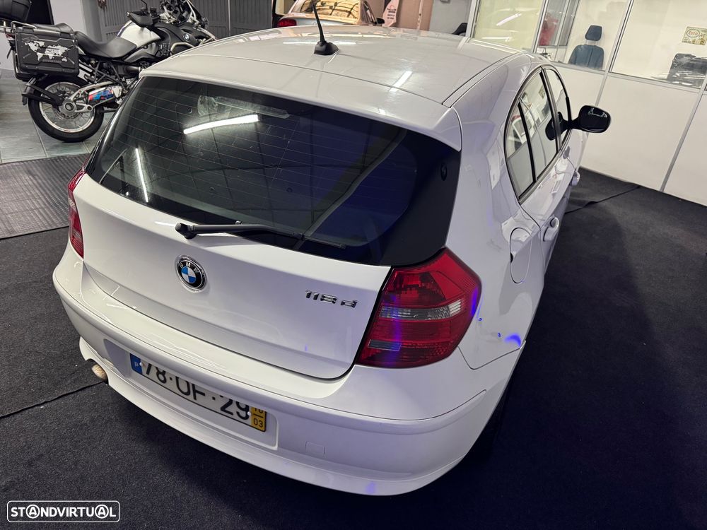 BMW 118 d xDrive Urban Line - 5