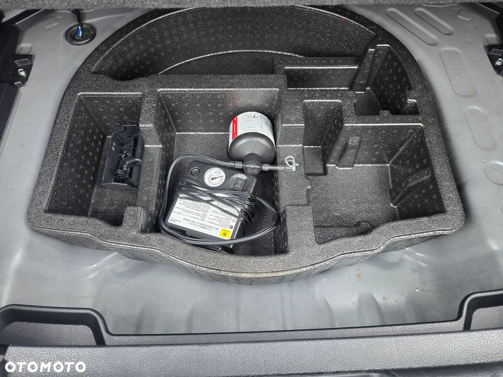 Toyota Yaris Cross - 19