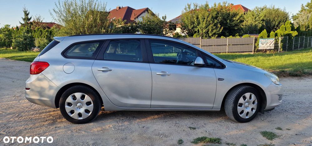 Opel Astra - 4