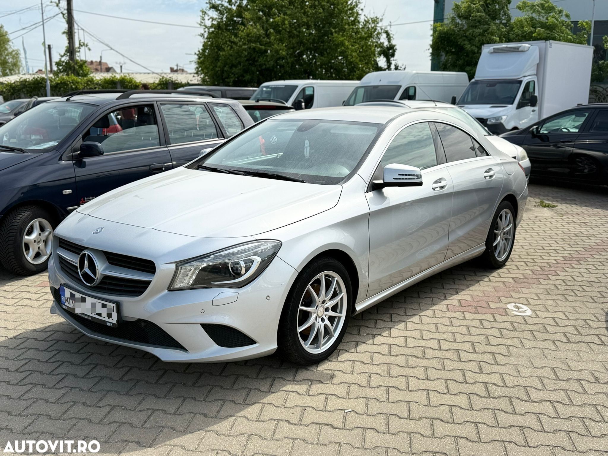 Mercedes-Benz CLA 200 - 1