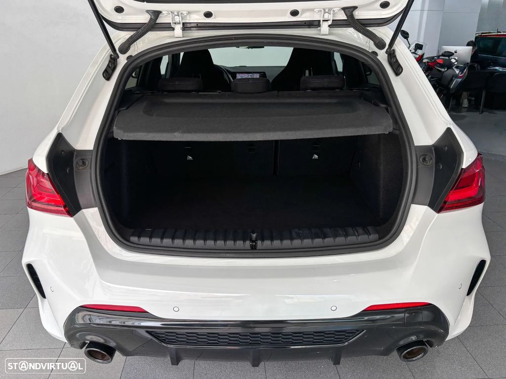 BMW M135i xDrive - 36