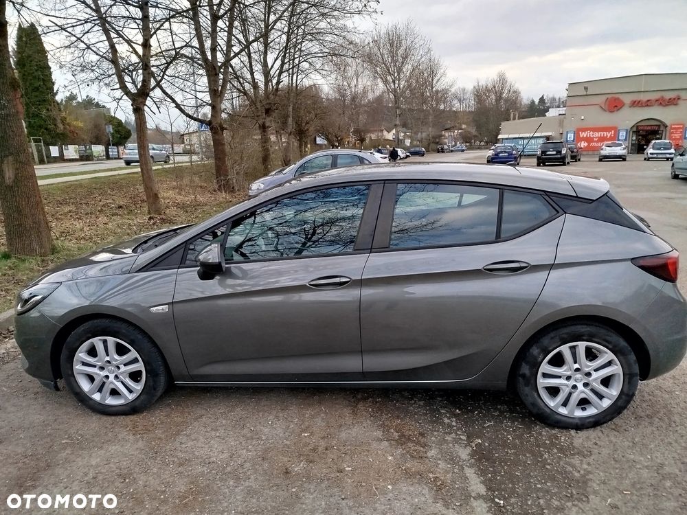 Opel Astra 1.2 T Edition S&S - 4