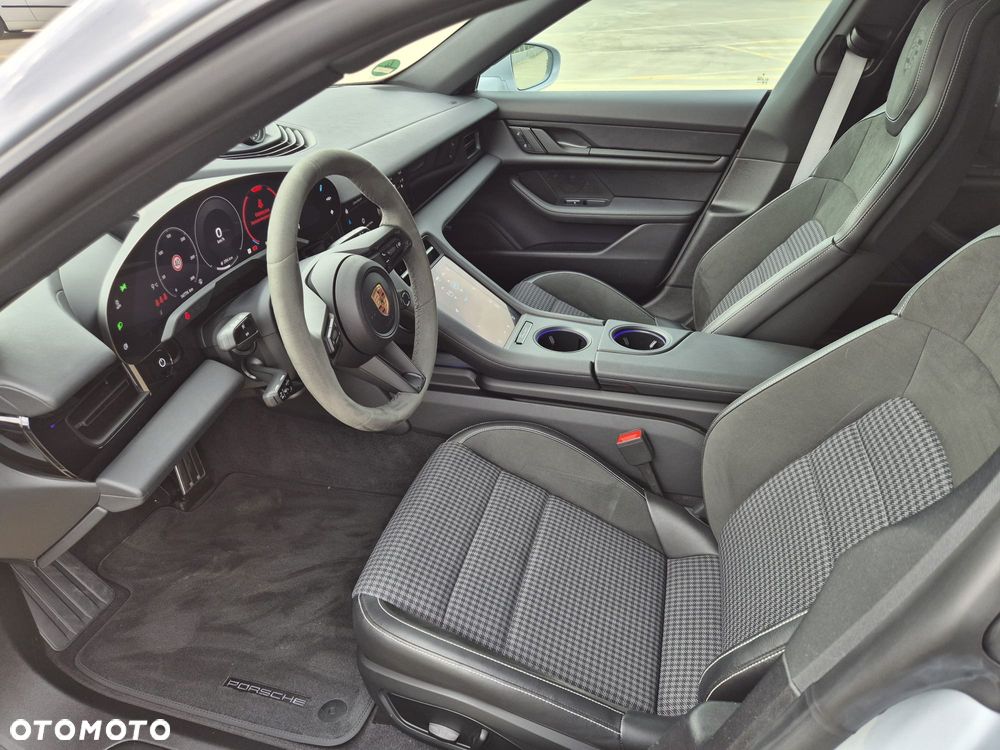 Porsche Taycan Sport Performancebatterie Plus - 20
