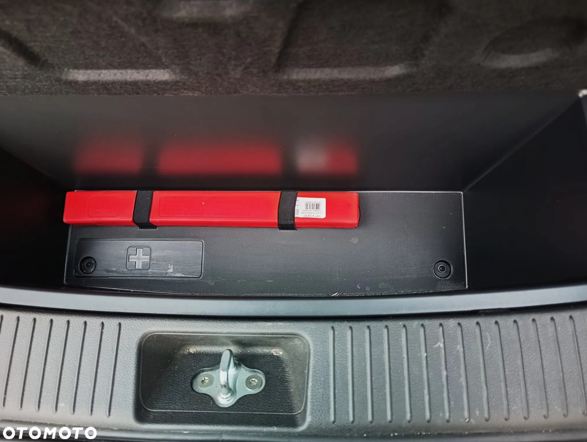 Hyundai i30 1.0 T-GDI GPF Classic + - 28