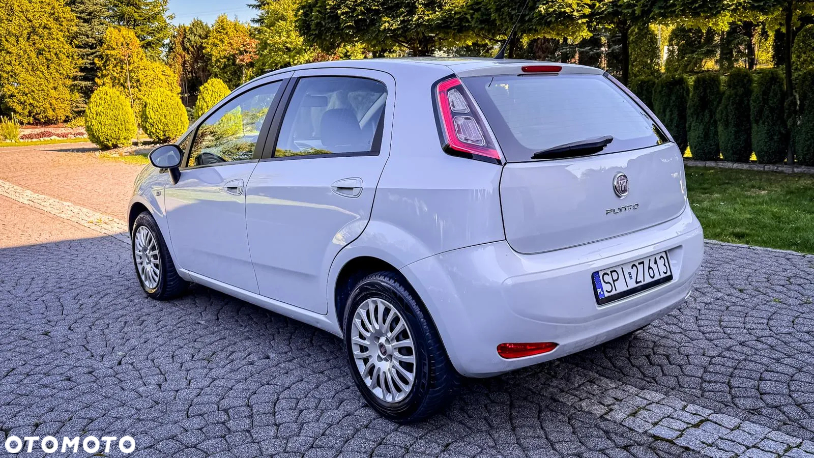 Fiat Punto Evo 1.4 8V Estiva Blue&Me Euro5 - 3