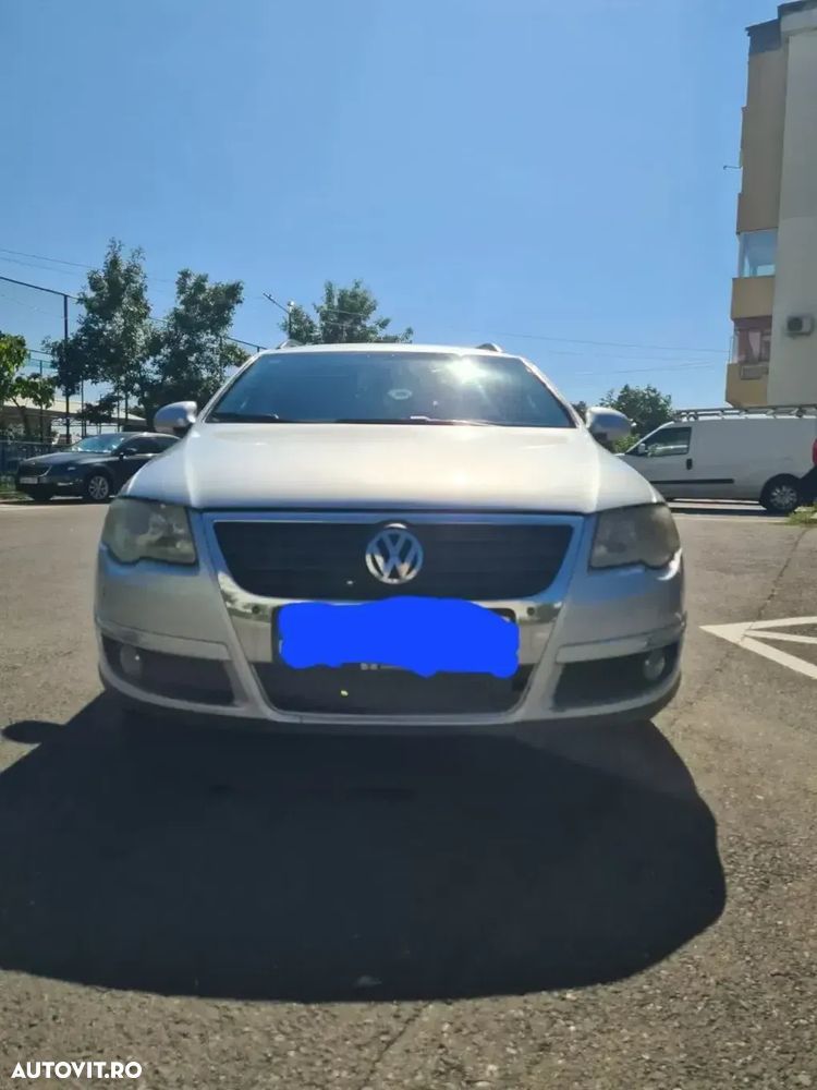 Volkswagen Passat 2.0 TDI Comfortline - 10