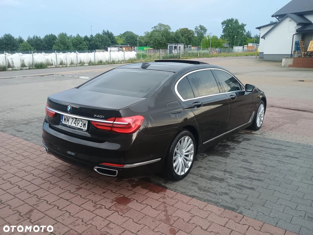 BMW Seria 7 740Li - 6