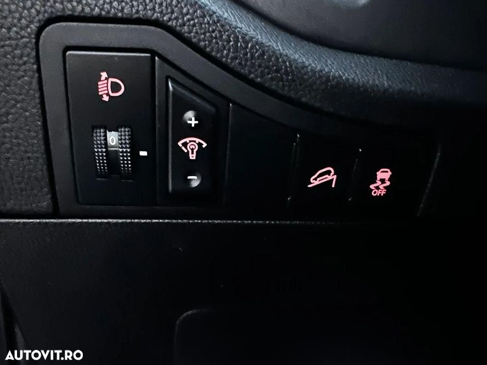 Kia Sportage - 12