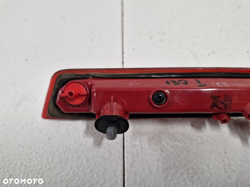 HYUNDAI I30 1 I LIFT HB TRZECIE 3 ŚWIATŁO STOPU LAMPA 92700-2R0 - 7