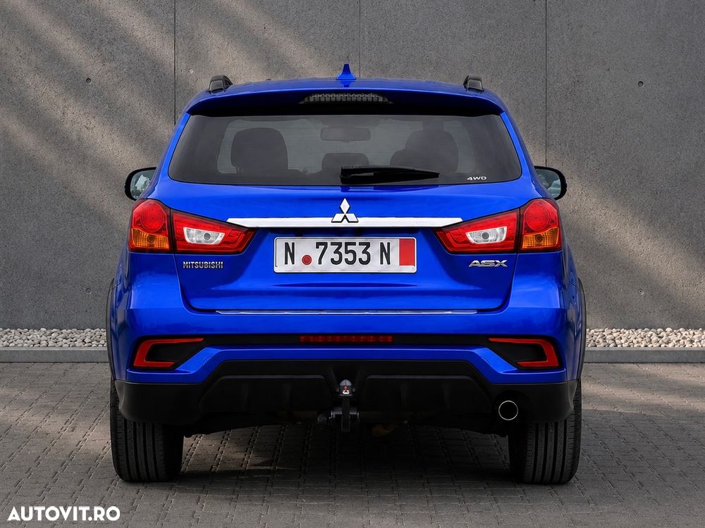 Mitsubishi ASX 2.2 DI-D 4WD Automatik Edition 100+ - 6