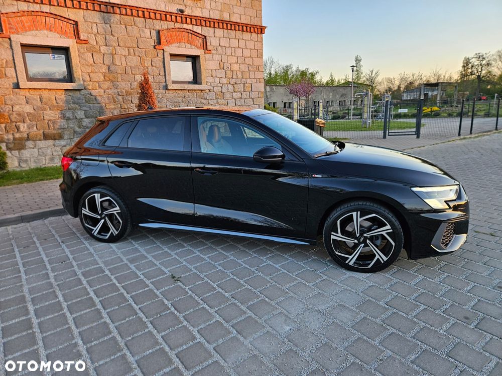 Audi A3 Sportback - 9