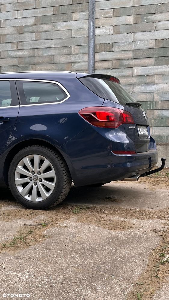 Opel Astra 1.6 Turbo Edition - 15