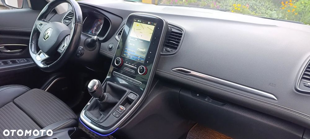 Renault Scenic 1.7 Blue dCi Intens - 19