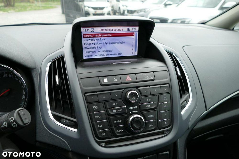 Opel Zafira - 31
