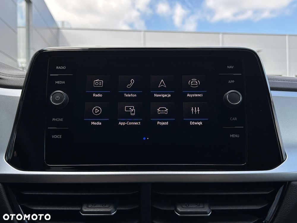 Volkswagen T-Roc 1.5 TSI Life Plus DSG - 28
