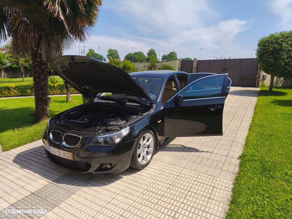 BMW 530 i Automatic - 16