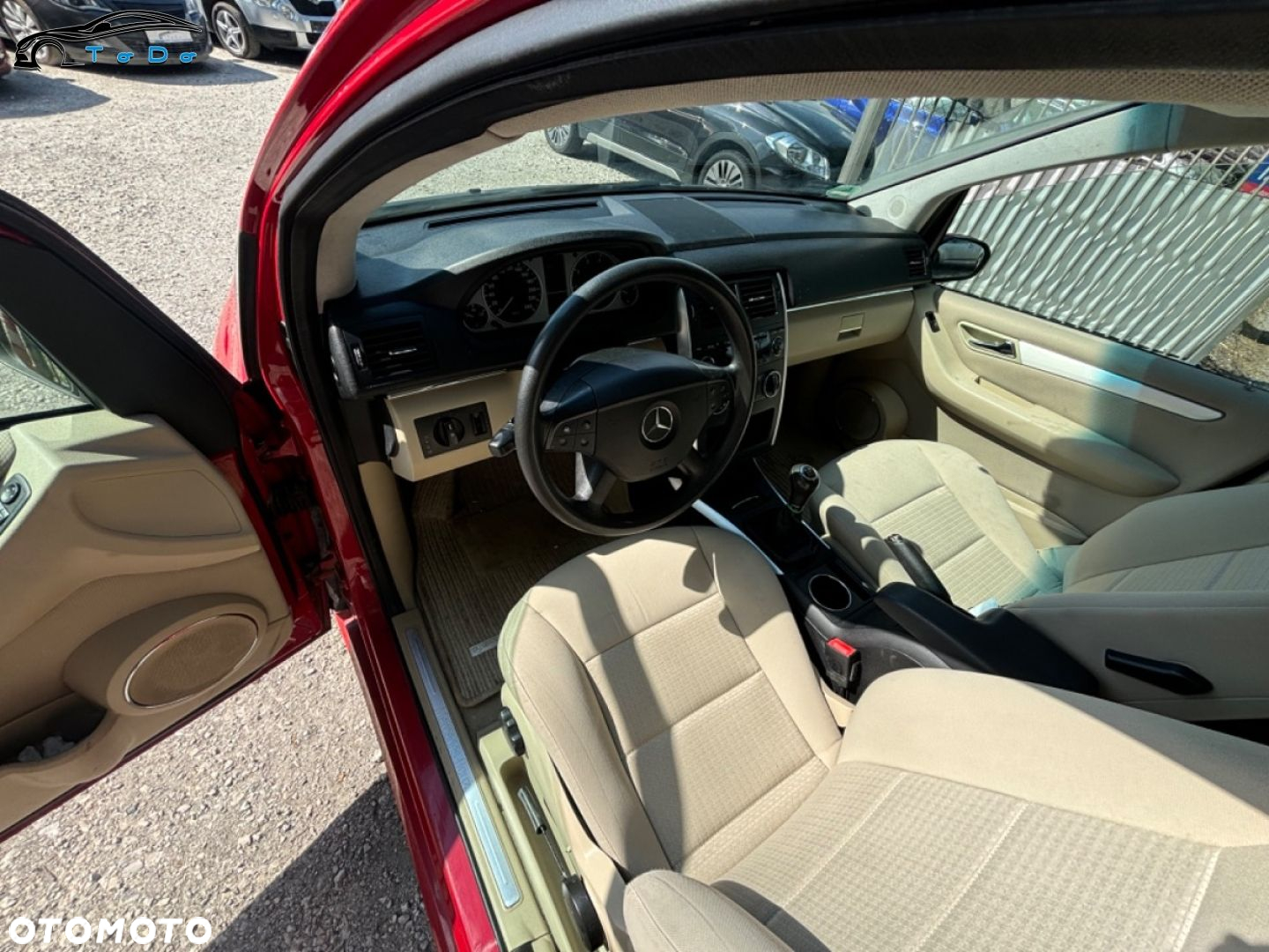 Mercedes-Benz Klasa B 200 - 18