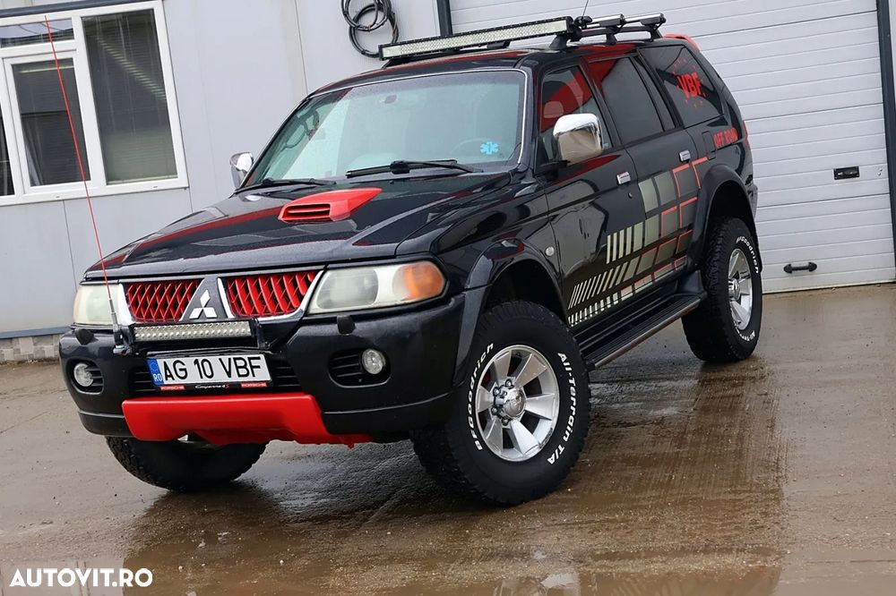 Mitsubishi Pajero - 9