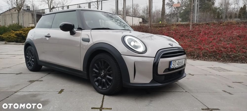 MINI Cooper Standard - 2