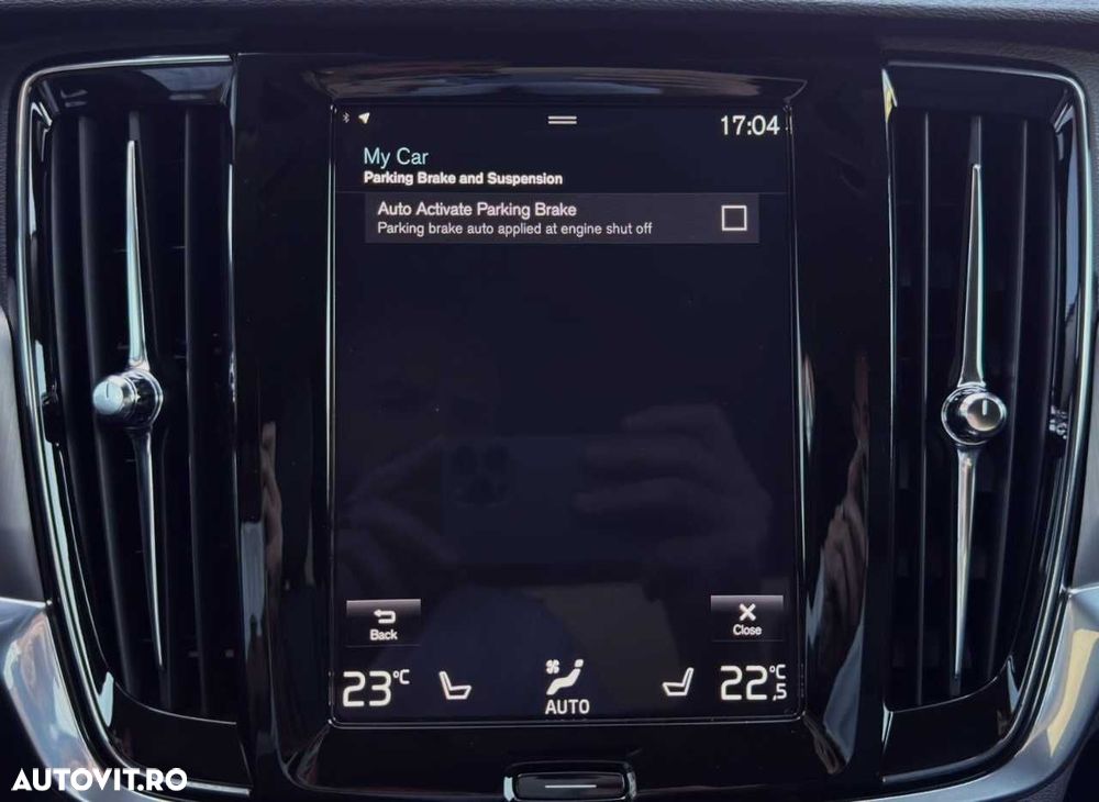 Volvo S90 D3 Momentum - 34