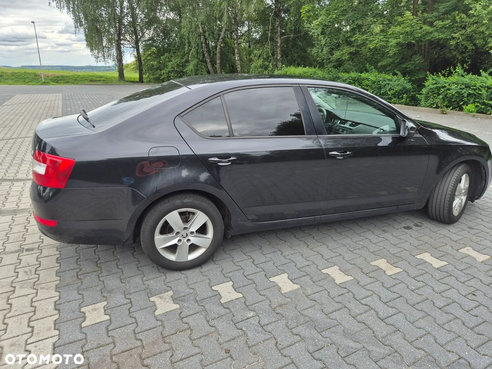 Skoda Octavia 1.6 TDI Ambition - 14
