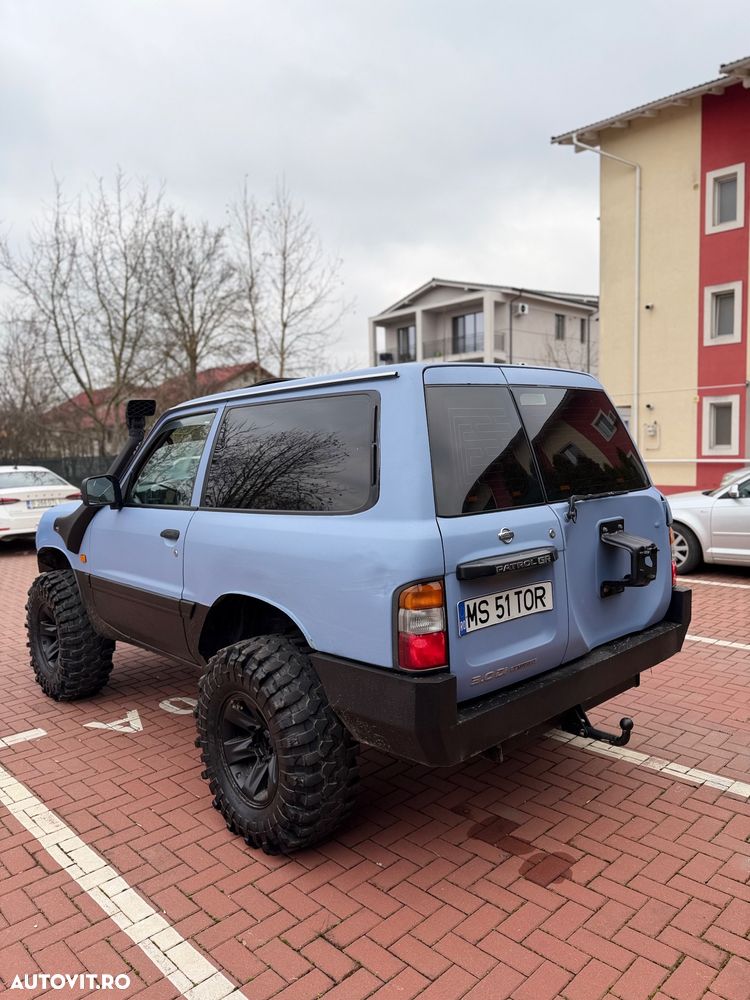 Nissan Patrol 3.0 TD Confort - 8