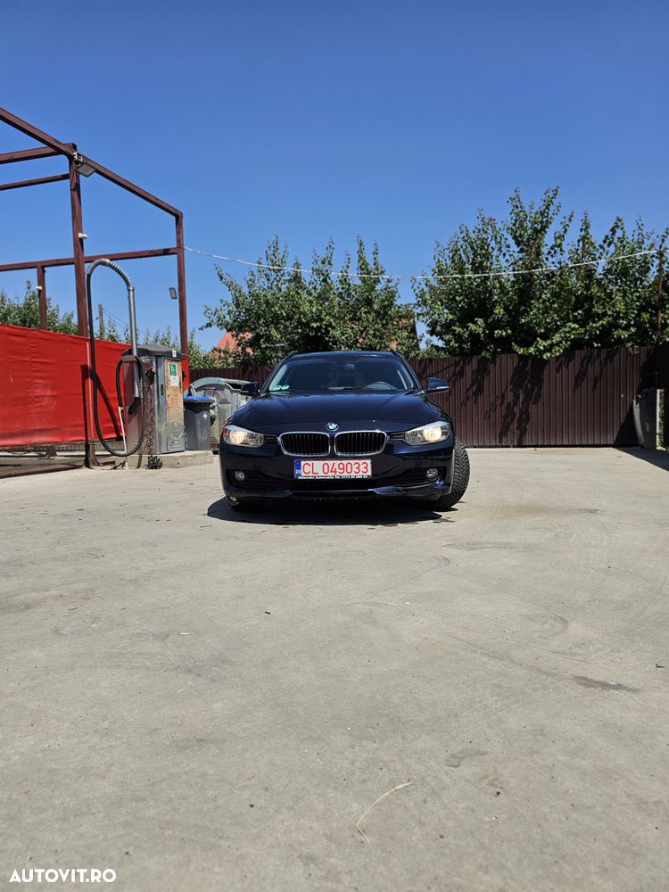 BMW Seria 3 318d Touring - 2