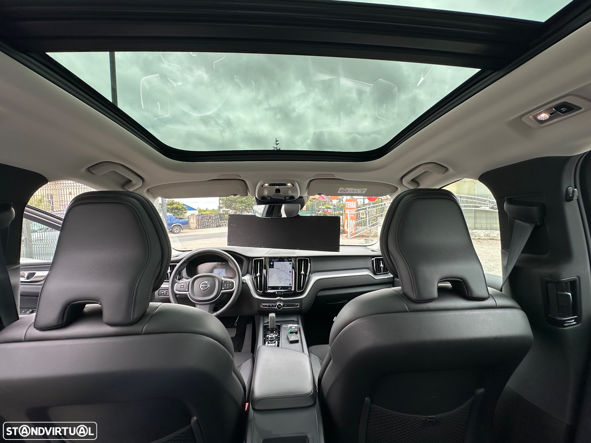 Volvo XC 60 2.0 T8 PHEV Momentum AWD - 20